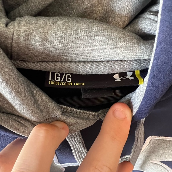 Under Armor hoodie - Picture 3 of 3